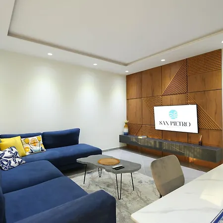 Sanpietro Vacation منتجع