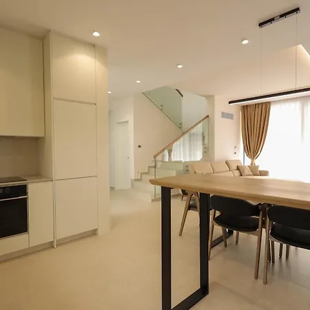 אתר נופש Sanpietro Vacation Plazhi San Pietro