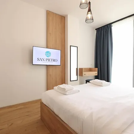 Feriested Sanpietro Vacation 5*